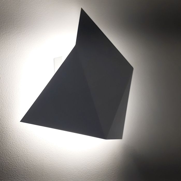 Lampa de perete/aplica alb otel 2 becuri triunghi modern,  interior