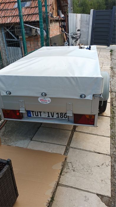 Remorca Saris 600 kg