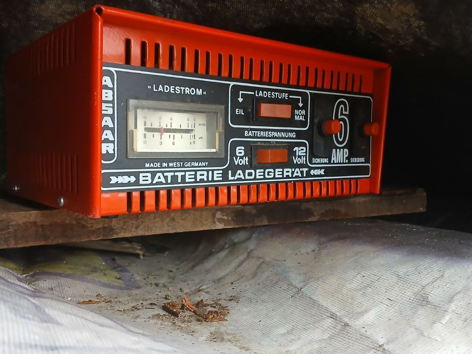 Тягов акумулатор 105 Ah комплект със зарядно!