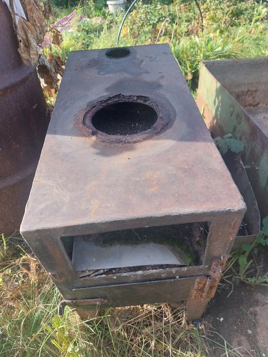 Продам печь буржуйку.