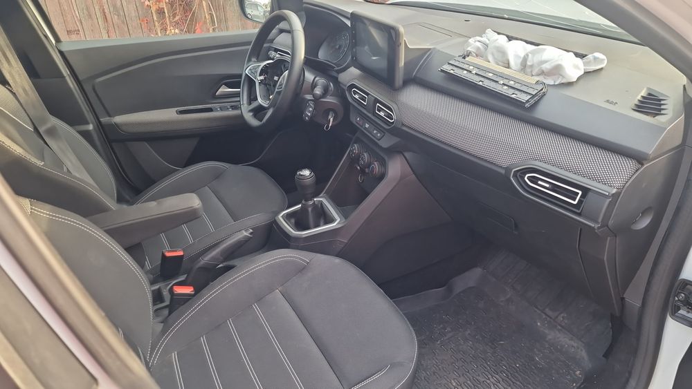 Dacia Logan 2023 avariat