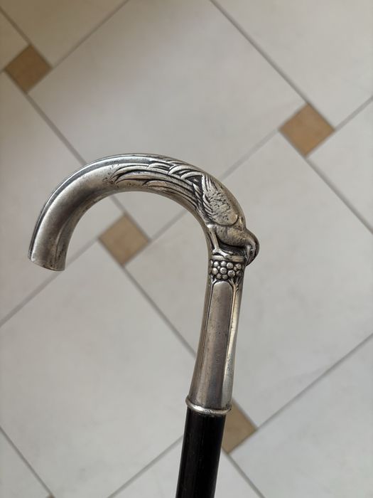 Baston cu mâner din argint