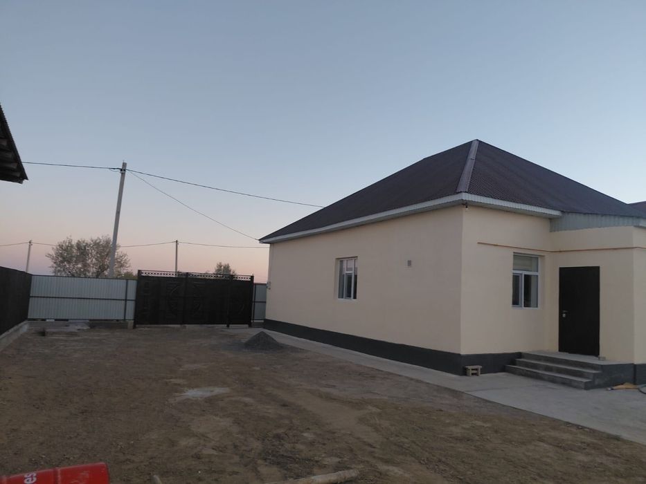 Үй сатылады Бәйтерек 1 ден