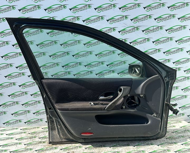 Usa / Portiera fata stanga Renault Laguna a 2-a generatie