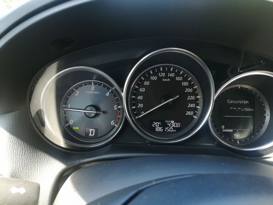 Vând Mazda cx 5 2.2 skyactiv AWD 175 cp Euro 6  / Schimb cu  7 locuri