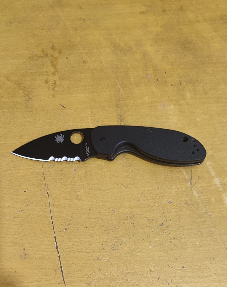 Spyderco Efficient All Black