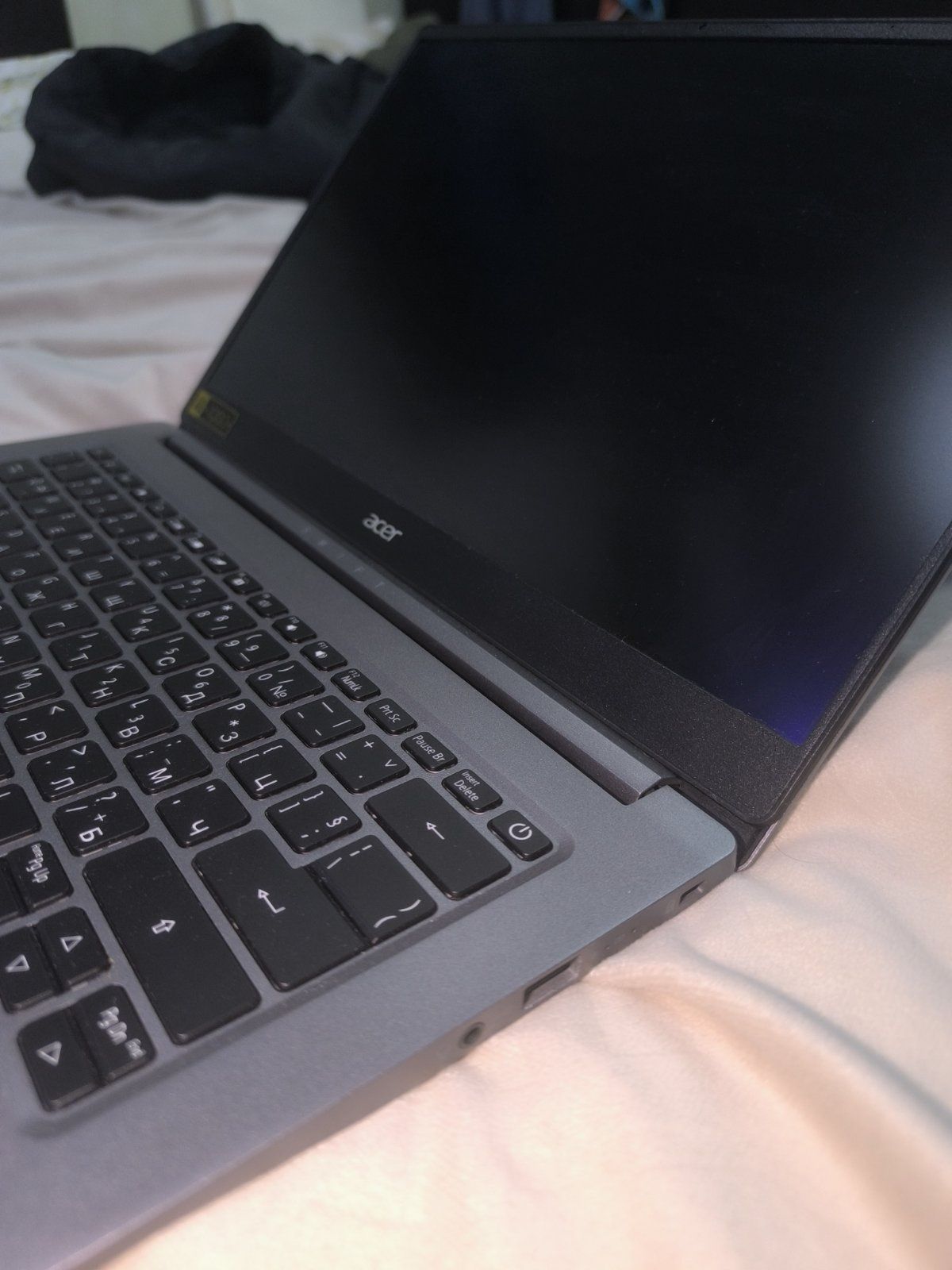 Лаптоп acer в много добро състояние