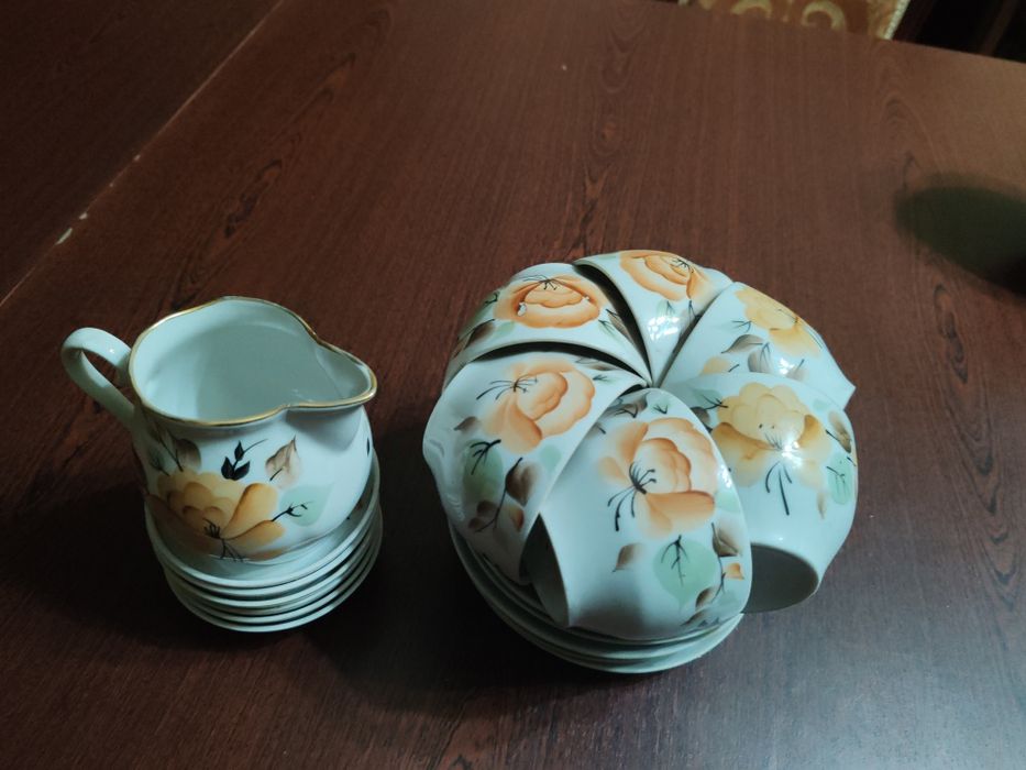 Чайный сервиз, фарфор