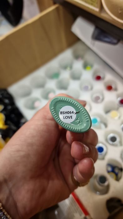 Нови лакчета на Blyesky