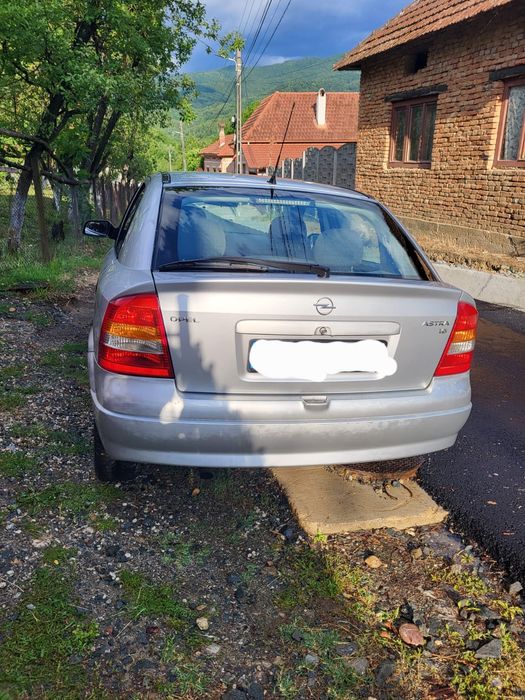 Vând Opel Astra G