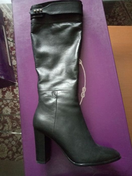 Сапоги новые Sacha Fabiani