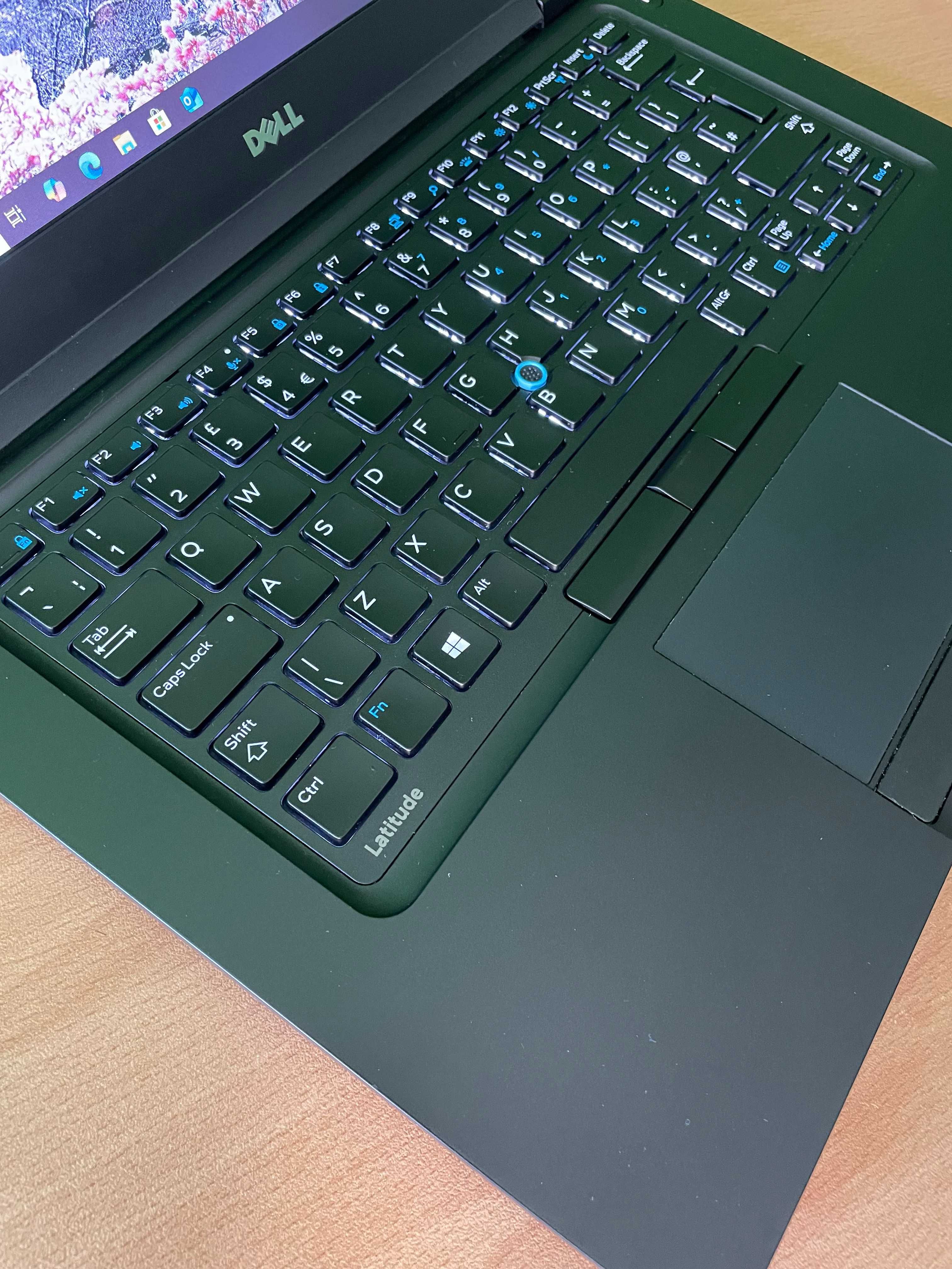 Dell Latitude 5480 - i5-6200u, 8GB RAM, 128GB M.2 SSD, 14''HD