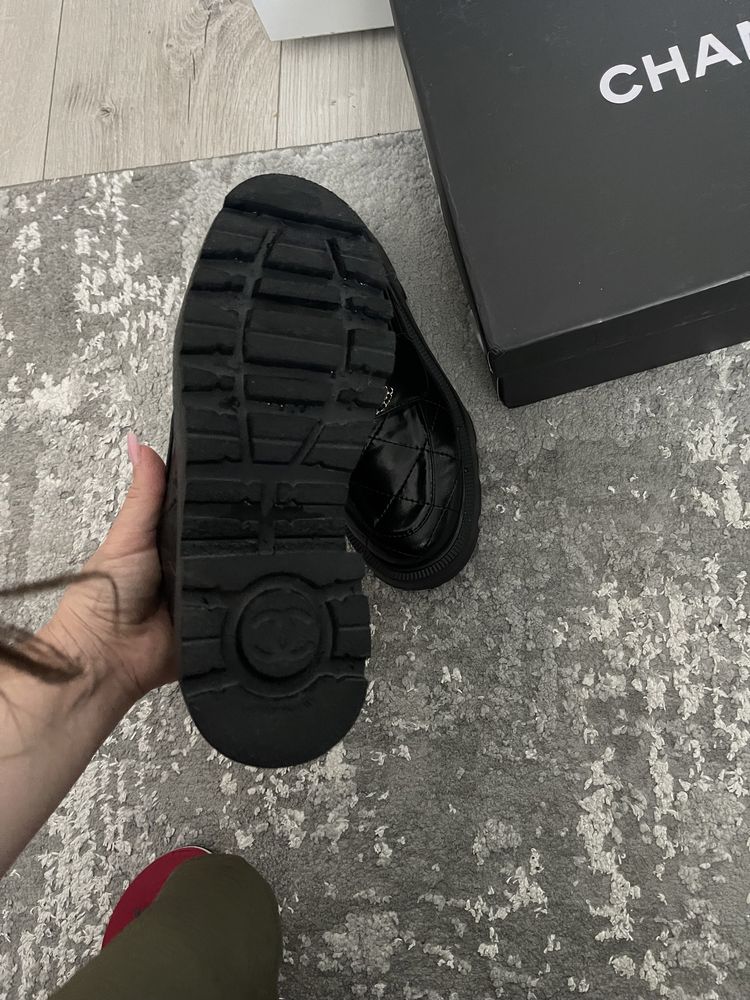 Pantofi Chanel nr 36 piele naturala