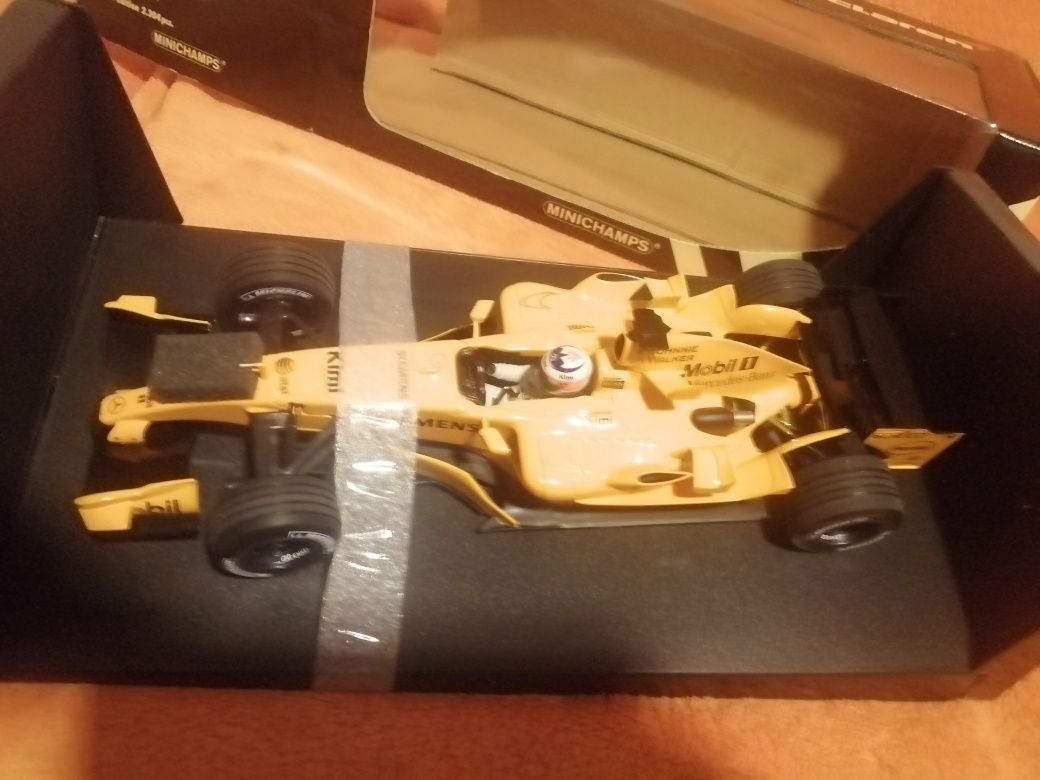 Mclaren Mercedes Kimi Raikkonen macheta formula 1 1.18 minichamps