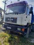 Basculantă Man 6x6