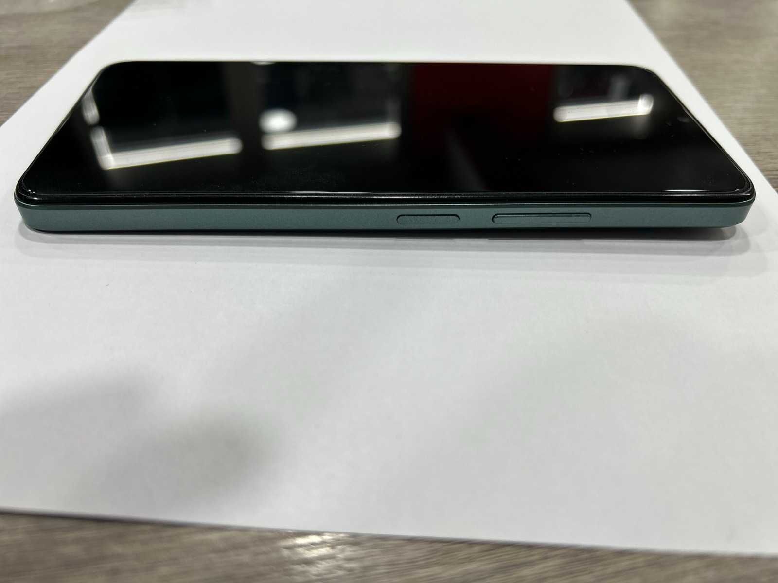 Продавам Xiaomi Redmi A3 - Почти Нов!