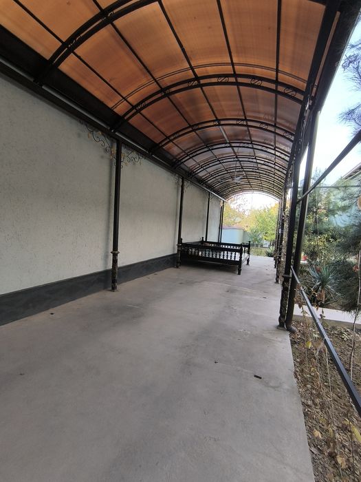 Продается коттедж в городе Янгиюле.