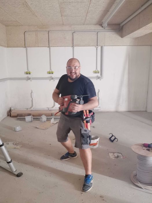 Electrician Autorizat