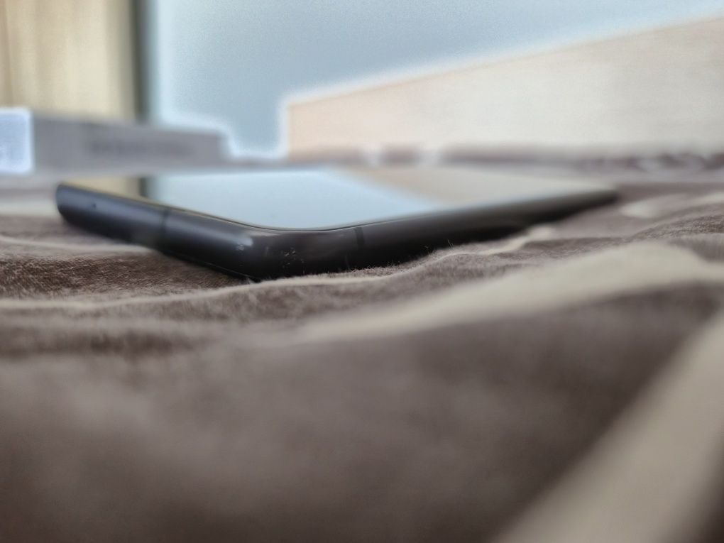 Samsung Galaxy S21 FE за части