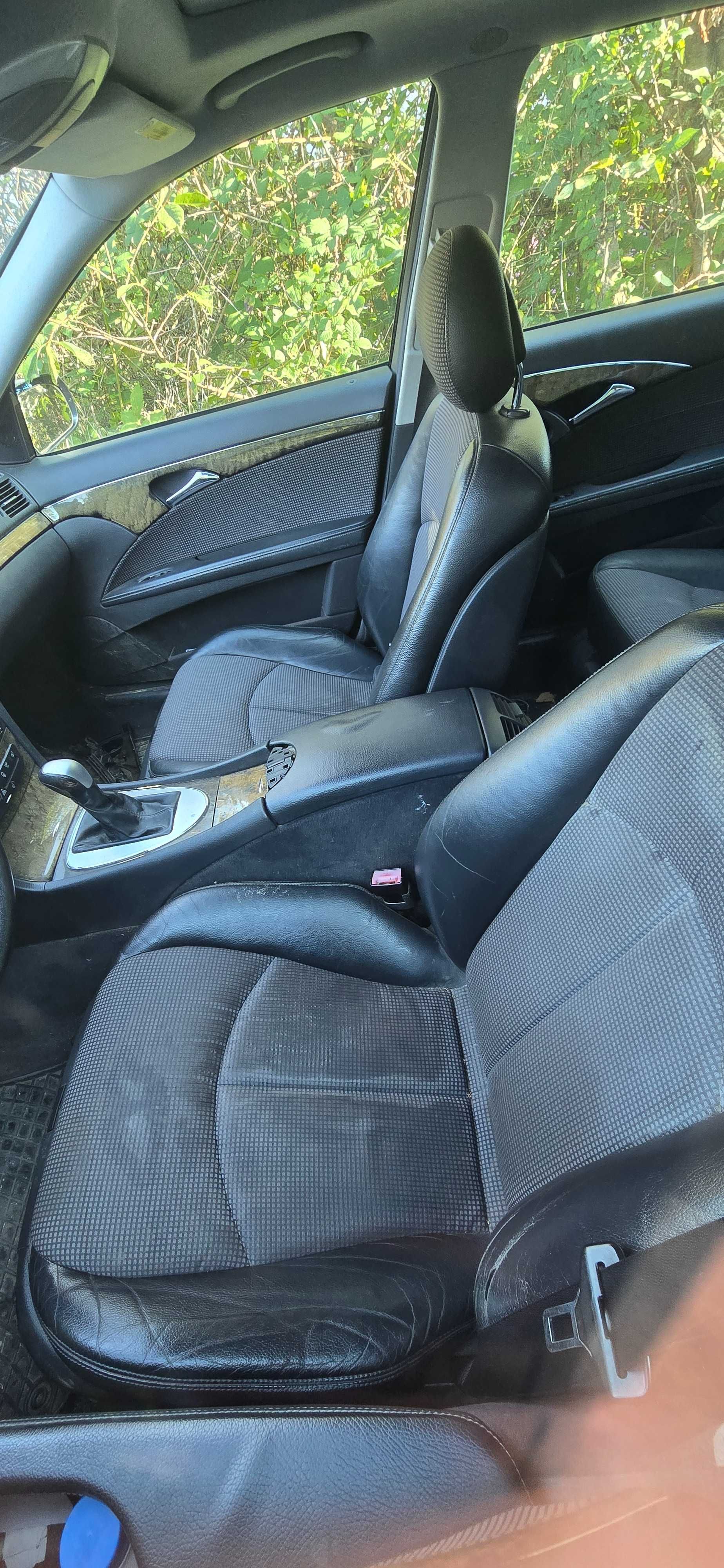 Mercedes E 200 za chasti ili cqla