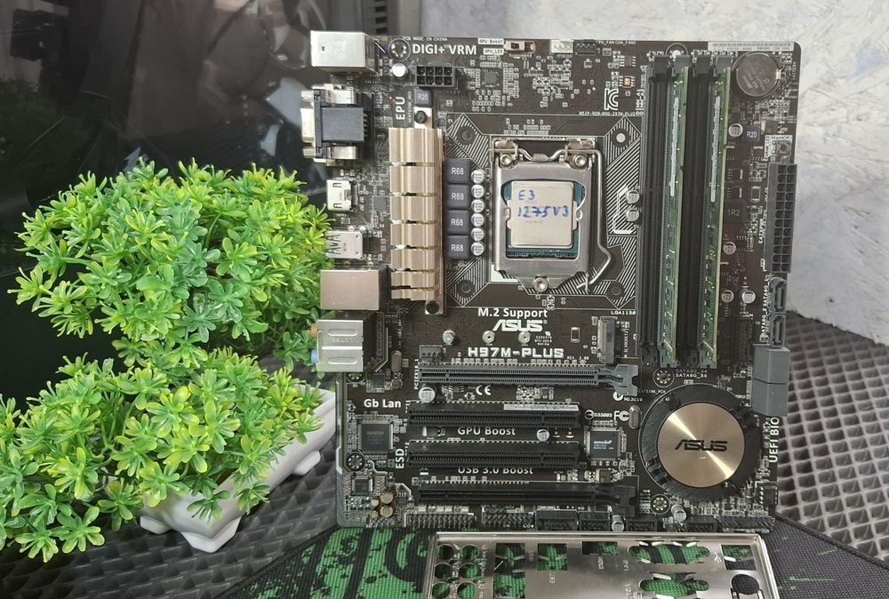 Материнская плата Asus H97M-PLUS + Xeon E3-1275V3 + 8gb