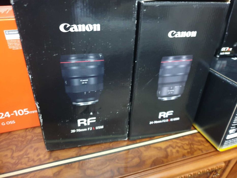 Продам обьектив Кенон RF 24-70 F2.8 в упаковке