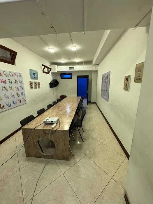 Учебный центр / Мед учреждение 300м2  Ориентир Дархан (37325)