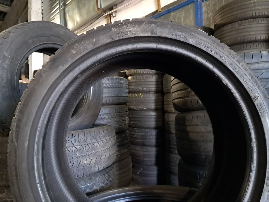 Anvelope second iarna 225 40 R19/255 35 R19 Continental * SSR RFT 2023