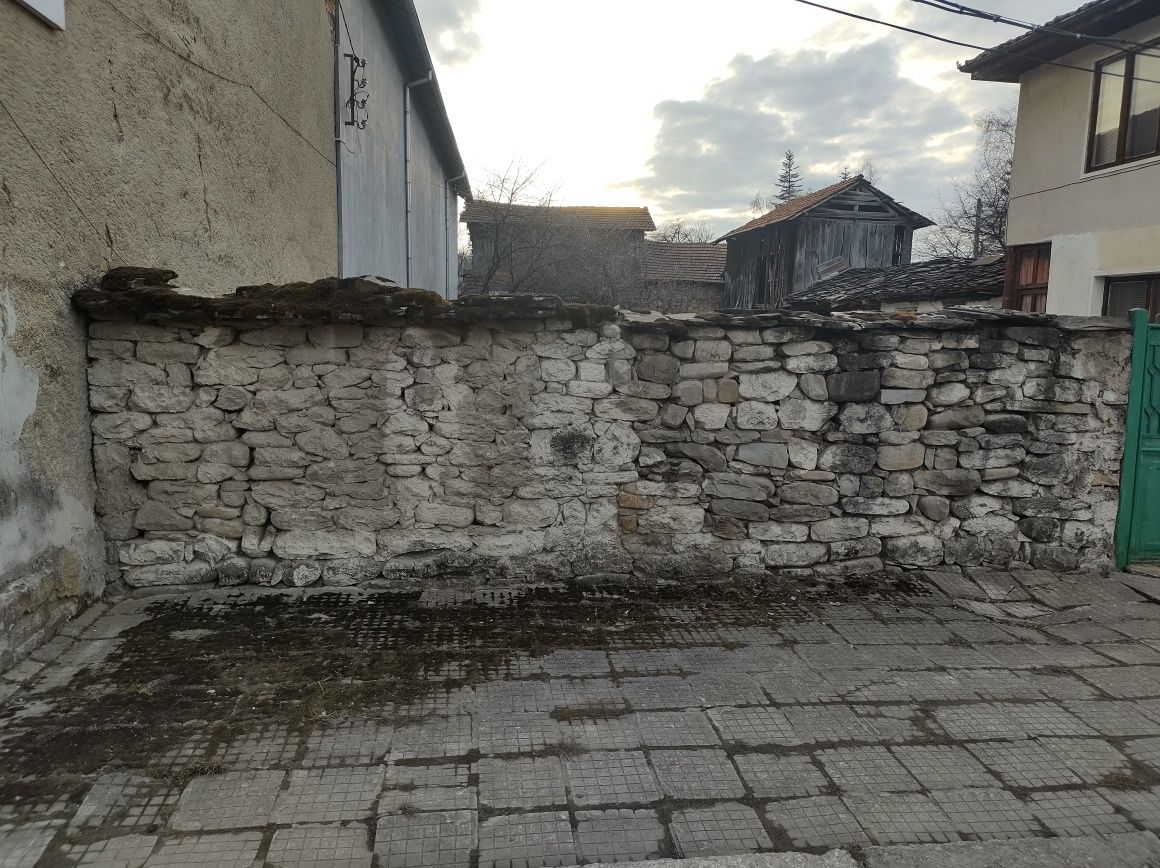 Продава се Парцел в с. Орешак, Област Ловеч - 108 кв.м за 62 €/кв.м - Снимка #1