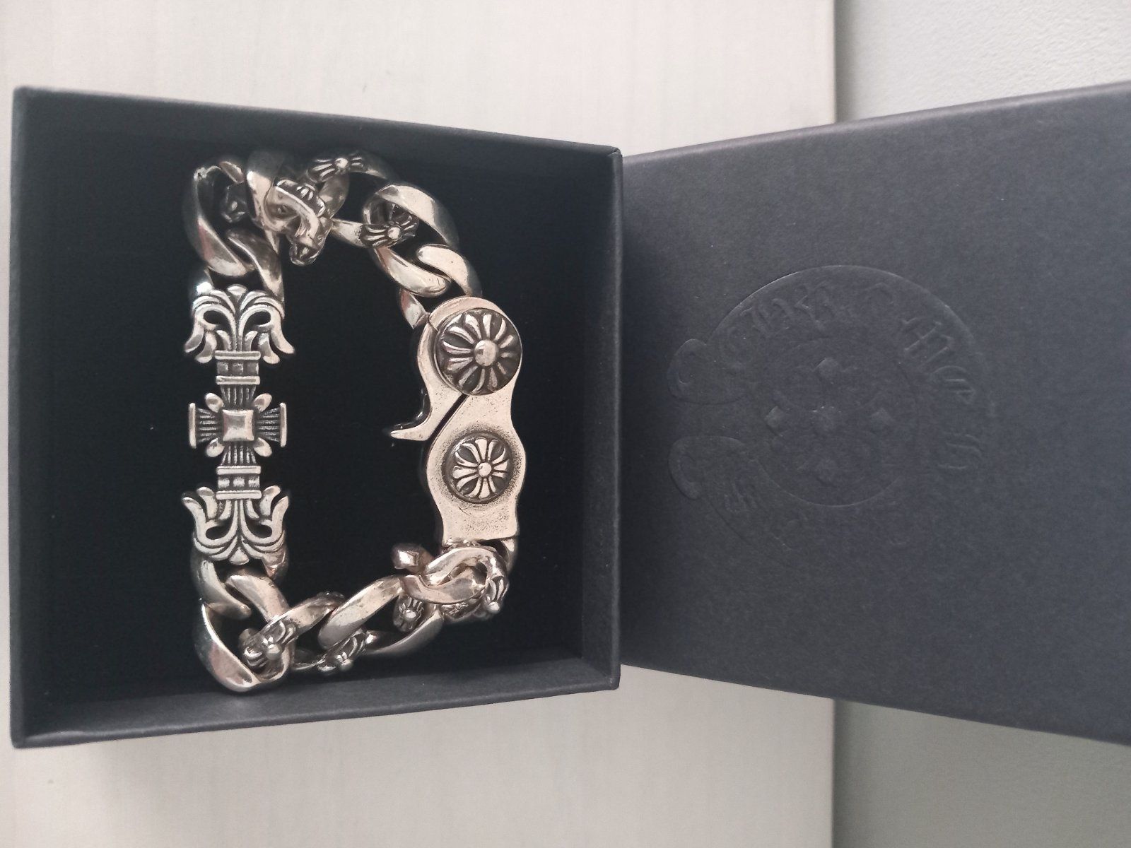 Гривни Chrome hearts