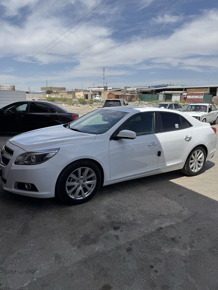 Malibu 1 Toza Oq rang 2012