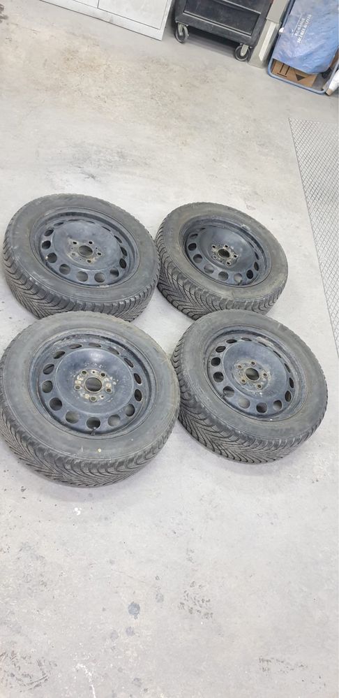 Set roți de iarnă Pirelli 205/55/R16