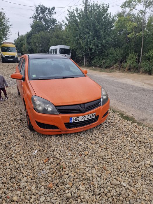 De vânzare opel astra h