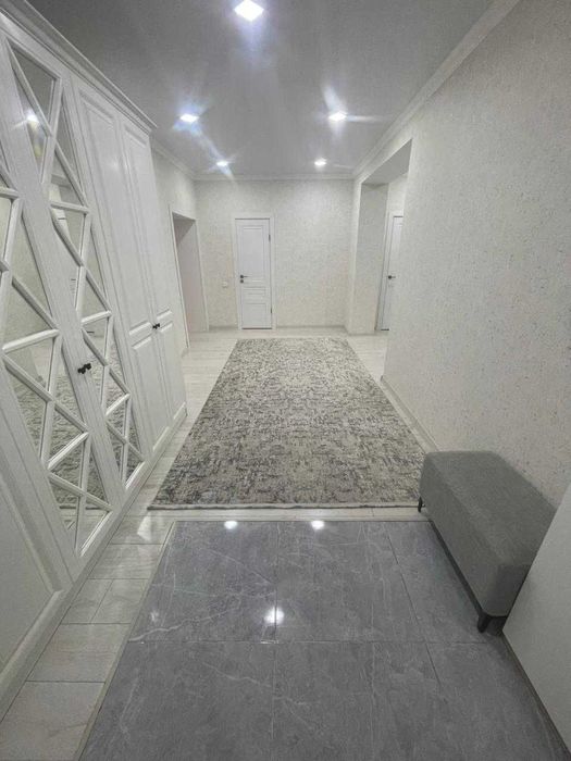 Продам 3-комнатную квартиру