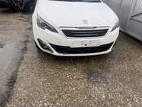 Peugeot 308  1.6 BlueHD на части