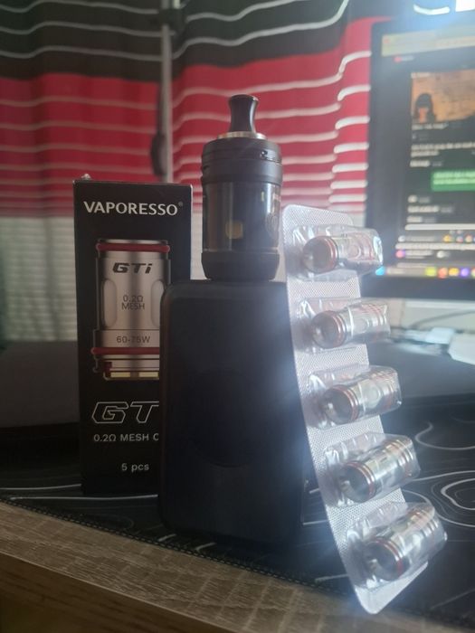 vând kit Vaporesso GEN MAX + 5 REZISTENȚE