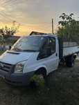Vând camioneta ford transit