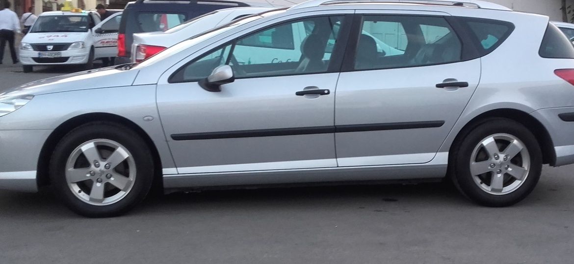 Vând cauciucuri anvelope vara cu jante aluminiu Peugeot 407