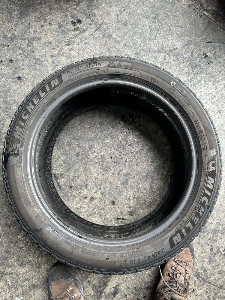 245/45/19 Michelin M+S 2021