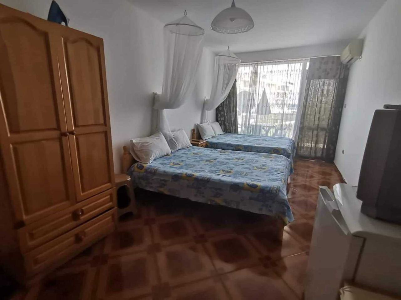 Продава се Тристаен апартамент в Поморие - 72 кв.м за 1223 €/кв.м - Снимка #2