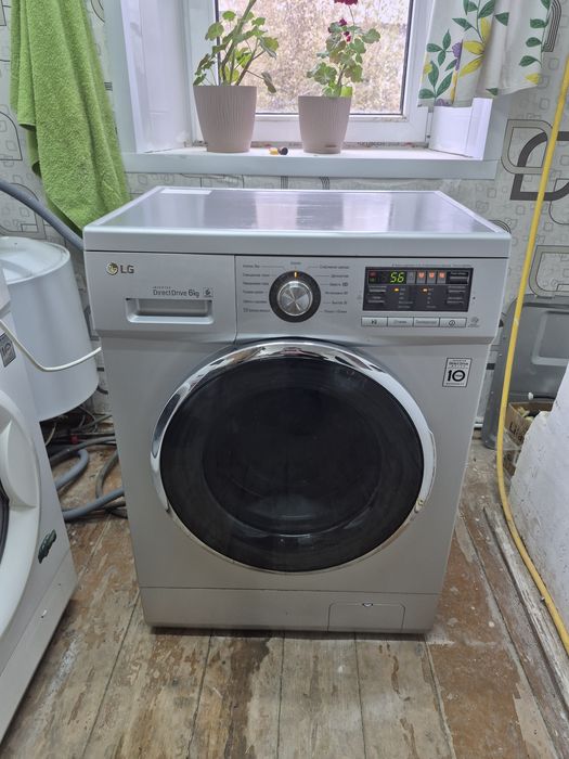Продам стиральную машину
