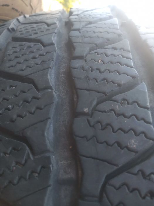 Continental ContivanContact 200 , 235/65/16 C и др.