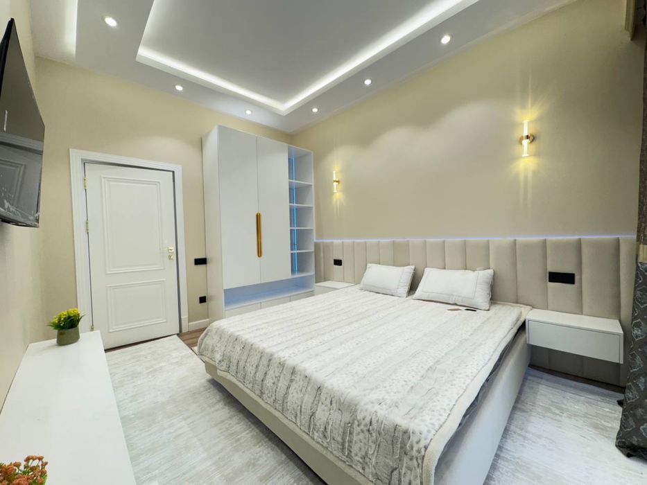 Срочно!!! Сдается Шикарная 2х ком квартира Ор-р Метро Юнусабад 999*