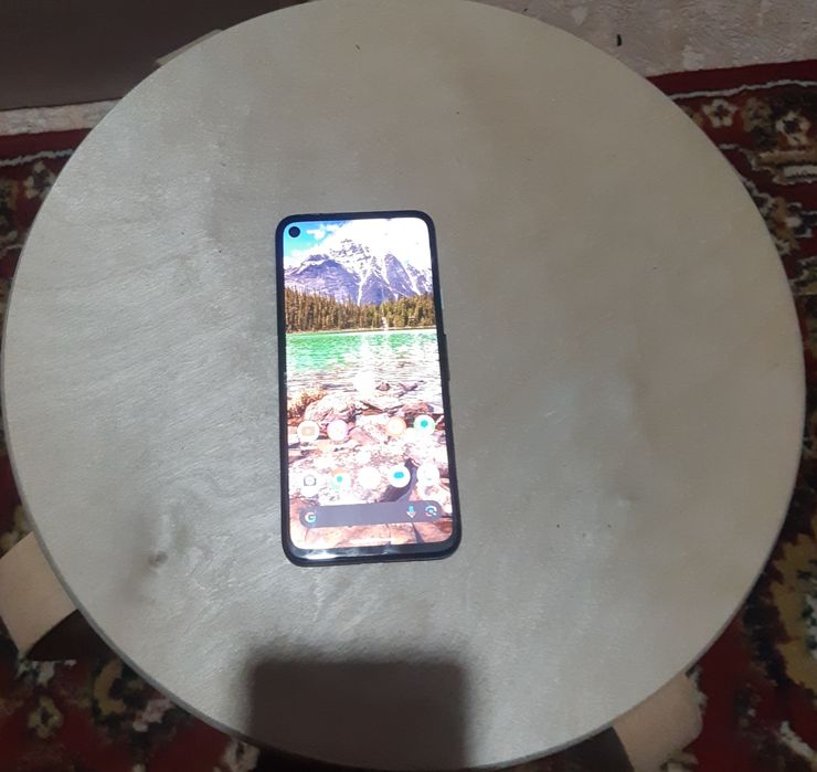 Продам Google pixel 4a