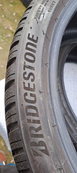 Anvelope iarnă 255 35 R19 Bridgestone