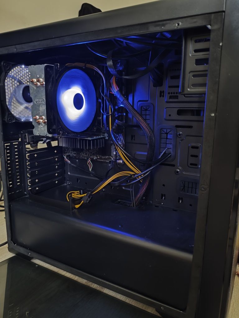I3 10100f, gt730, 16ozu, ssd+hhd игровой компьютер