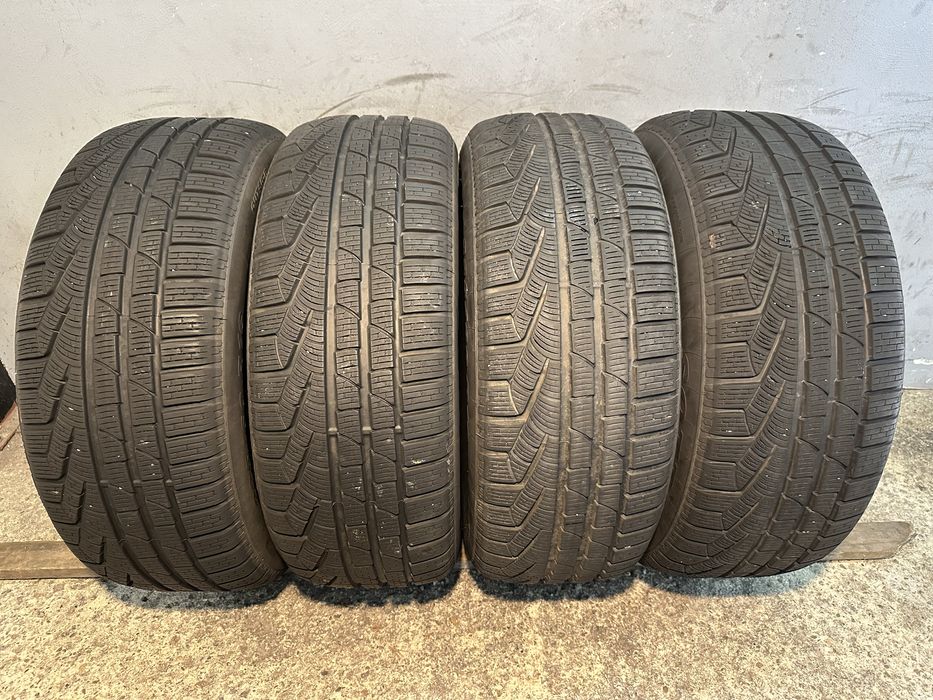 Гуми 225/60/16 PIRELLI Sottozero Winter