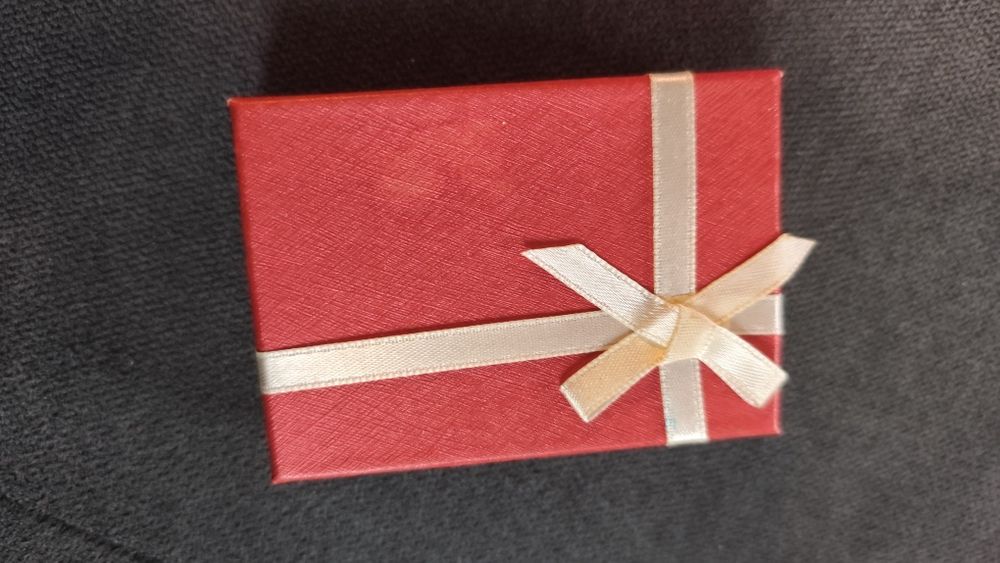 Стилно дамско колие