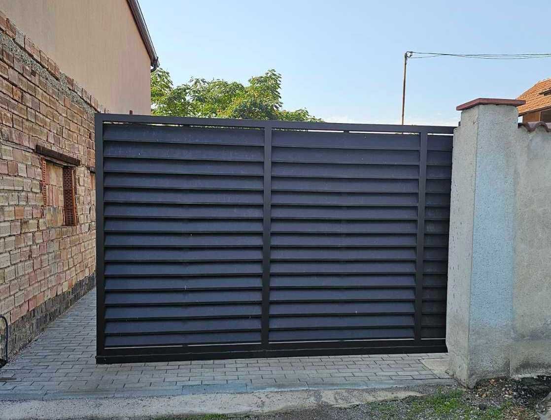 Изделия от ковано желязо парапети врати огради маси столове
