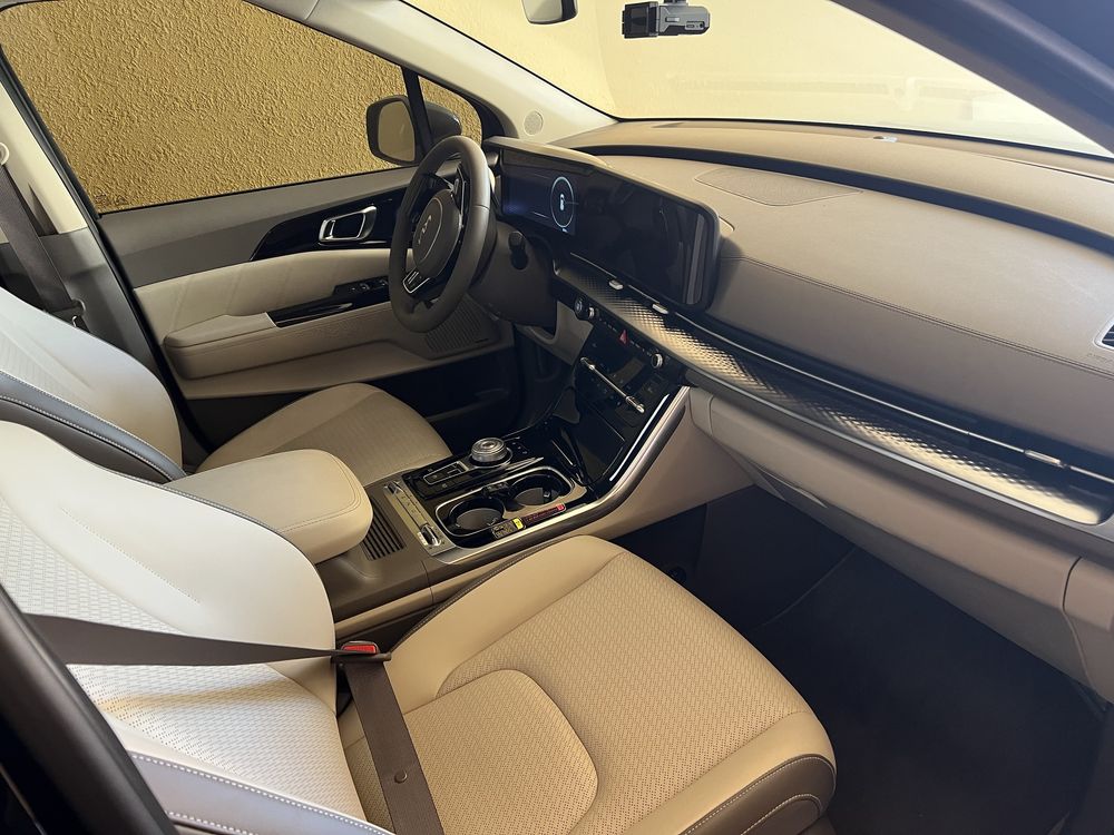 KIA Carnival срочна сотилади жуда идеал